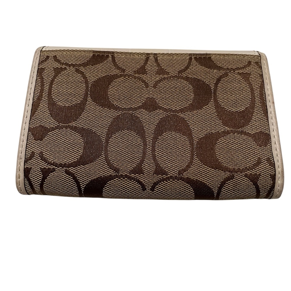 Coach Signature Trifold Wallet - Picture 6 of 8
